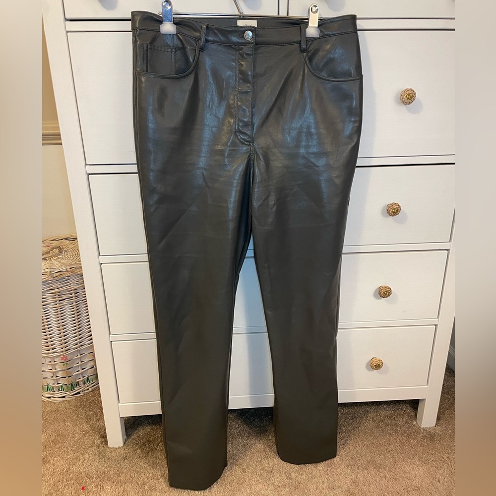 Wilfred Faux Leather Pants